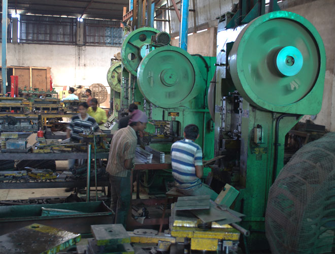 Engineering equipment